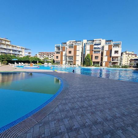 Studio Apartment With Balcony 300M From Beach Слънчев бряг Екстериор снимка