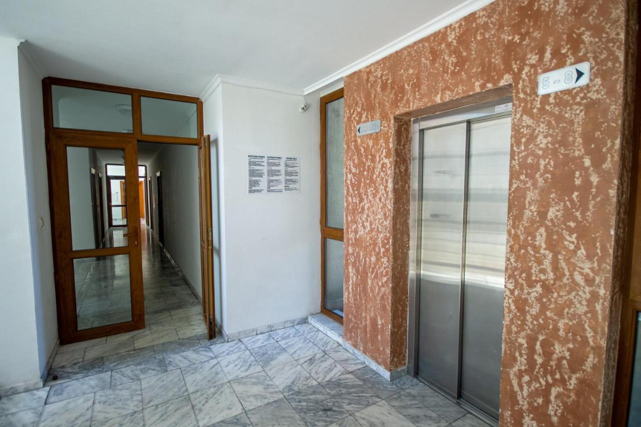 Studio Apartment With Balcony 300M From Beach Слънчев бряг Екстериор снимка