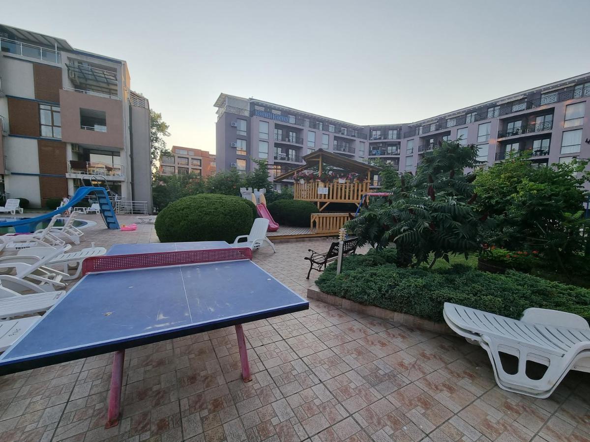 Studio Apartment With Balcony 300M From Beach Слънчев бряг Екстериор снимка